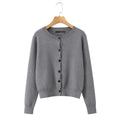 Cárdigan gris de punto con botones para mujer