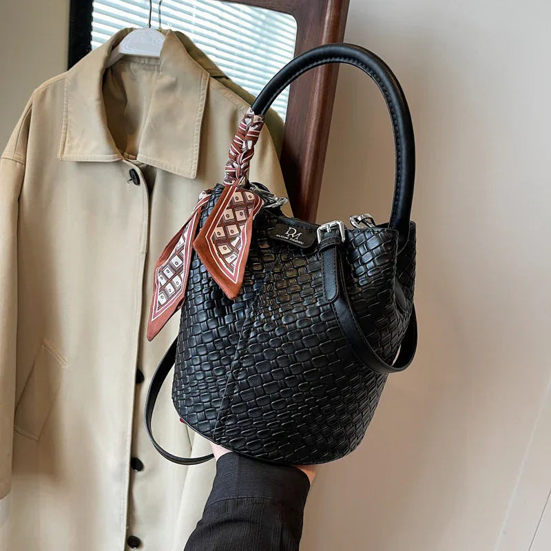 Bolso bucket Nina - Estilo y funcionalidad